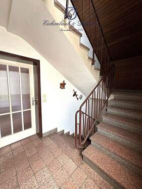 Treppenhaus 1. OG - 