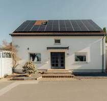 Hochwertiges Ein-Zweifamilienhaus in Feldrandlage von Langenfeld-Reusrath - Langenfeld (Rheinland)