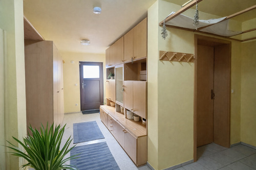 Keller mit Ausgang Garten - 