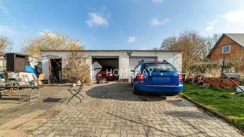 Garage - 7 Zimmer Einfamilienhaus zum Kaufen in Vohburg an der Donau