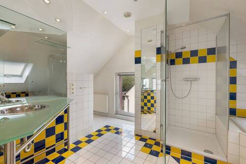 Badezimmer Dachgeschoss - 