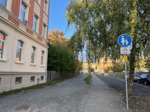 Straßenansicht - 