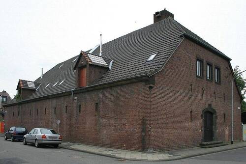 Außenansicht - 4 Zimmer Bauernhaus, Landhaus zum Kaufen in Mönchengladbach