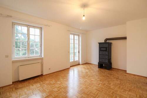 Wohnzimmer 1. OG - 5 Zimmer Einfamilienhaus in Bonn