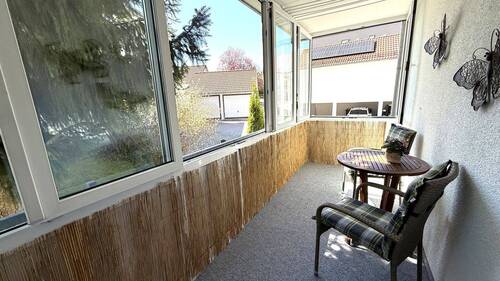 großer verglaster Süd-Balkon - 