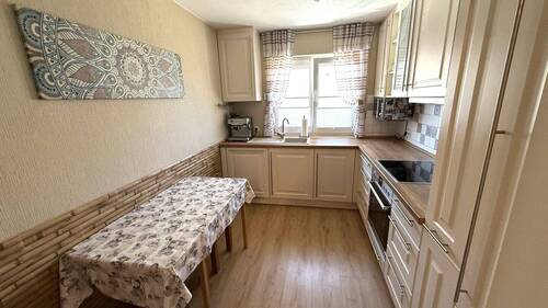Küche mit Esstisch - 4 Zimmer Etagenwohnung in Bad Wurzach