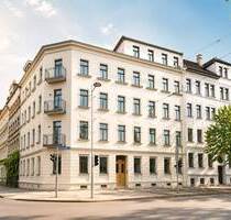 3,2,1.....! + Erstbezug mit sonnigem Balkon und 2 großzügigen Zimmern + Tageslichtbad mit Wanne - Leipzig Altlindenau