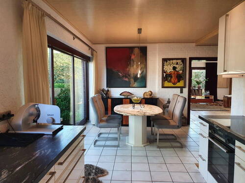 Küche mit Essbereich - EG - 7 Zimmer Mehrfamilienhaus, Wohnhaus in Schwanewede