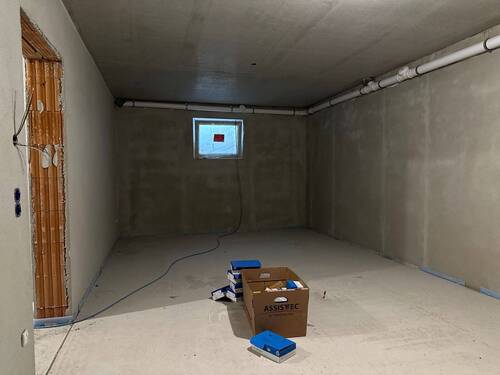 UG Umkleide Mitarbeiter - 