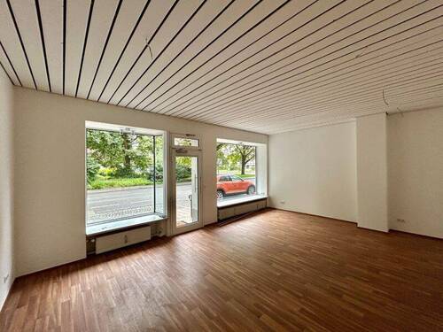Verkaufsraum - Gewerbeobjekt (Büro, Produktion, Verkauf) in Rosenheim zur Miete