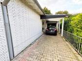 Zufahrt und Carport - Einfamilienhaus mit 204,80 m² in Leverkusen zum Kaufen