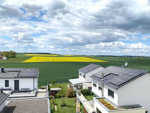 Foto: Ausblick von den Dachterrassen - Etagenwohnung mit 48,90 m&sup2; in Dornstadt zum Kaufen