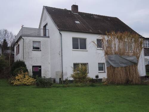 Gebäuderückseite (Gartenansicht) - 7 Zimmer Einfamilienhaus zum Kaufen in Zeitlofs