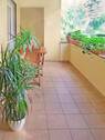 Schöner Balkon - Frankfurt-Seckbach: Vermietete 4 Zi. Wohnung mit Balkon in ruhiger Wohnlage - zwischen Huthpark und Lohrberg