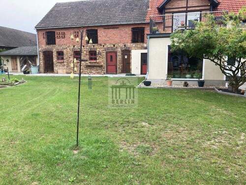 Außen - 1 Zimmer Bauernhaus, Landhaus in Kleinkrausnik