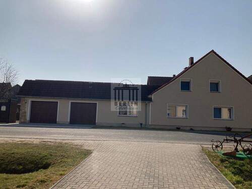Außen - Bauernhaus, Landhaus mit 250,00 m&sup2; in Kleinkrausnik zum Kaufen