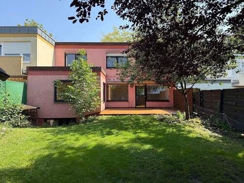 Ansicht aus dem Garten - 