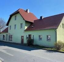 Charmantes Wohnhaus im Dorfkern - Waldhufen Diehsa