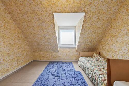 Mansardenzimmer -DG - 