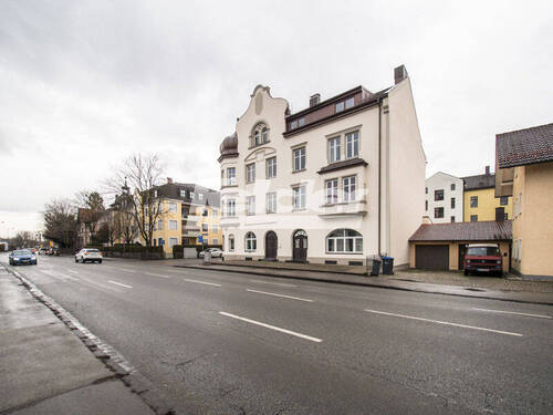 Gebaeudeansicht - Gewerbeobjekt (Büro, Produktion, Verkauf) in Rosenheim