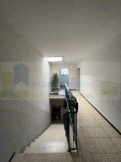 Treppenhaus - Mehrfamilienhaus, Wohnhaus mit 401,00 m&sup2; in Spaichingen zum Kaufen