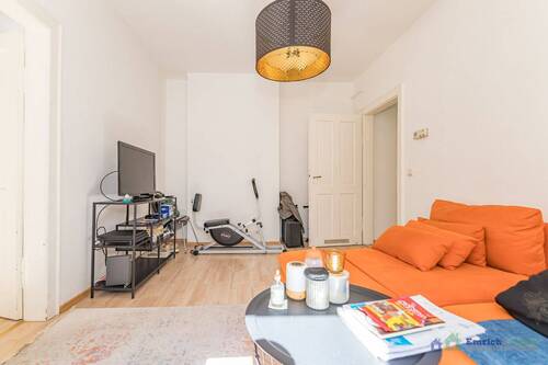 Wohnzimmer - Etagenwohnung mit 34,00 m&sup2; in Wiesbaden / Rheingauviertel zum Kaufen