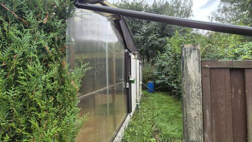 Ansicht rechte Seite Bungalow - Mehrfamilienhaus, Wohnhaus mit 26,00 m&sup2; in Bad Muskau zum Kaufen