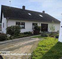 Ein Haus - fünf Wohnungen - 239.000,00 EUR Kaufpreis, ca.  280,00 m² Wohnfläche in Berglicht (PLZ: 54426)