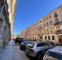 Dresden: 3-Zi.-Wohnung in Hochparterre im Denkmal