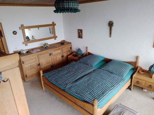 Wohnung304_06_Schlafzimmer.jpg - 