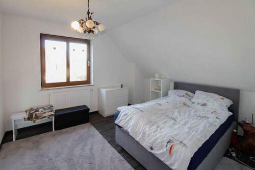 Schlafzimmer OG. - 