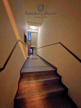 Eingangsbereich - 3 Zimmer Etagenwohnung zum Kaufen in Saarbrücken / Habsterdick