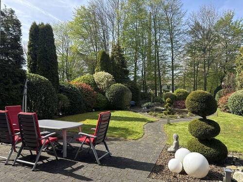 Garten - 5 Zimmer Einfamilienhaus in Bochum