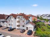 AUSSENANSICHT - NAHE ALTSTADT, DA WO IDSTEIN STRAHLT - Eine seltene 320 m² Gelegenheit mit Garten und vieeeel Platz!