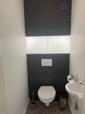 WC - 