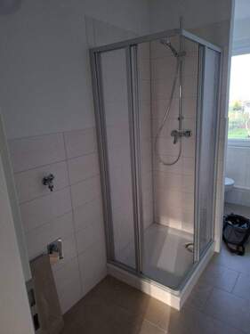 Badezimmer - Beispielfoto - 3 Zimmer Etagenwohnung in Gustow