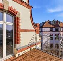 Stilvolle freie 3-Zimmer-Eigentumswohnung mit 2 Balkonen - Radebeul