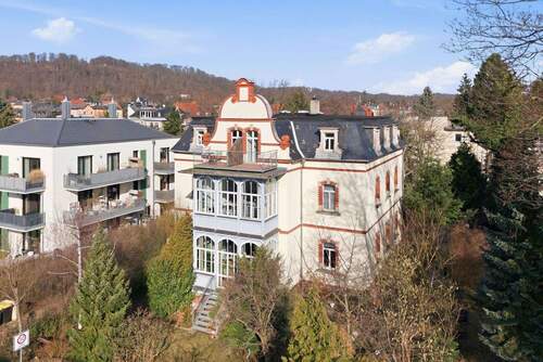 Villa Ansicht - 3 Zimmer Etagenwohnung zum Kaufen in Radebeul