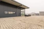 Außenansicht - Moderne Gewerbehalle mit Büro und optimaler Verkehrsanbindung in Pocking-Industriegebiet