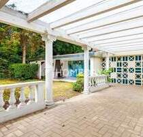 TOLLES HAUS IN BESTER LAGE, mit Hallenbad, Sauna, ca. 200m², 6 Zi., großes Grdst., Zerzabelshof - Nürnberg