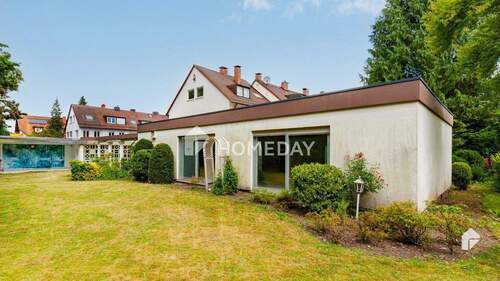 Außenansicht 4 - 6 Zimmer Reihenendhaus in Nürnberg