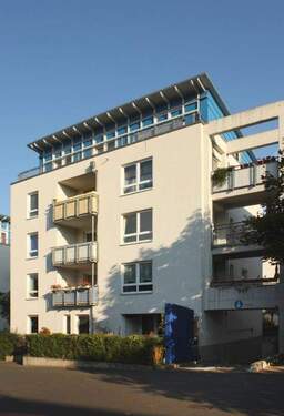 IB16000008110800000008_001.JPG - 16008110861 schöne Zweizimmerwohnung mit Balkon im ersten Obergeschoß