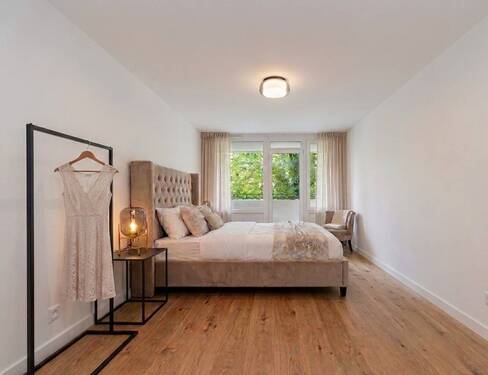 Schlafzimmer - 3 Zimmer Etagenwohnung zum Kaufen in München