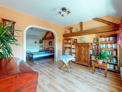 Titelbild - Schönes Grundstück mit Einfamilienhaus und Platz für zwei Neubauprojekte