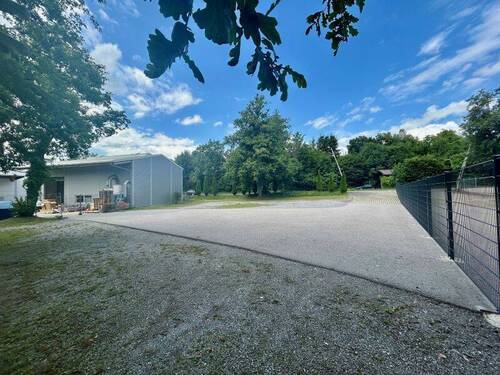 Blick auf das Grundstück - Grundstück in Stephanskirchen