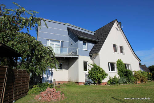 Aussenansichten (3) - Zweifamilienhaus mit großzügigem Grundstück und Ausbaureserve in Diepholz