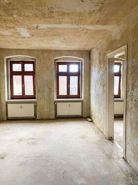 sanierungsbedürftige Wohnung - 