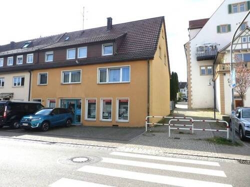 Wohn- und Geschäftsh. - Mehrfamilienhaus, Wohnhaus zum Kaufen in Remseck am Neckar
