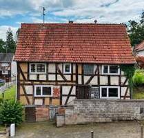 Sanierungsbedürftiges Fachwerkhaus in Rauischholzhausen - Ebsdorfergrund