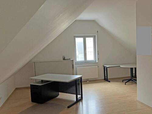 Bürofläche - Untermieter gesucht - 685,00 EUR Kaltmiete,